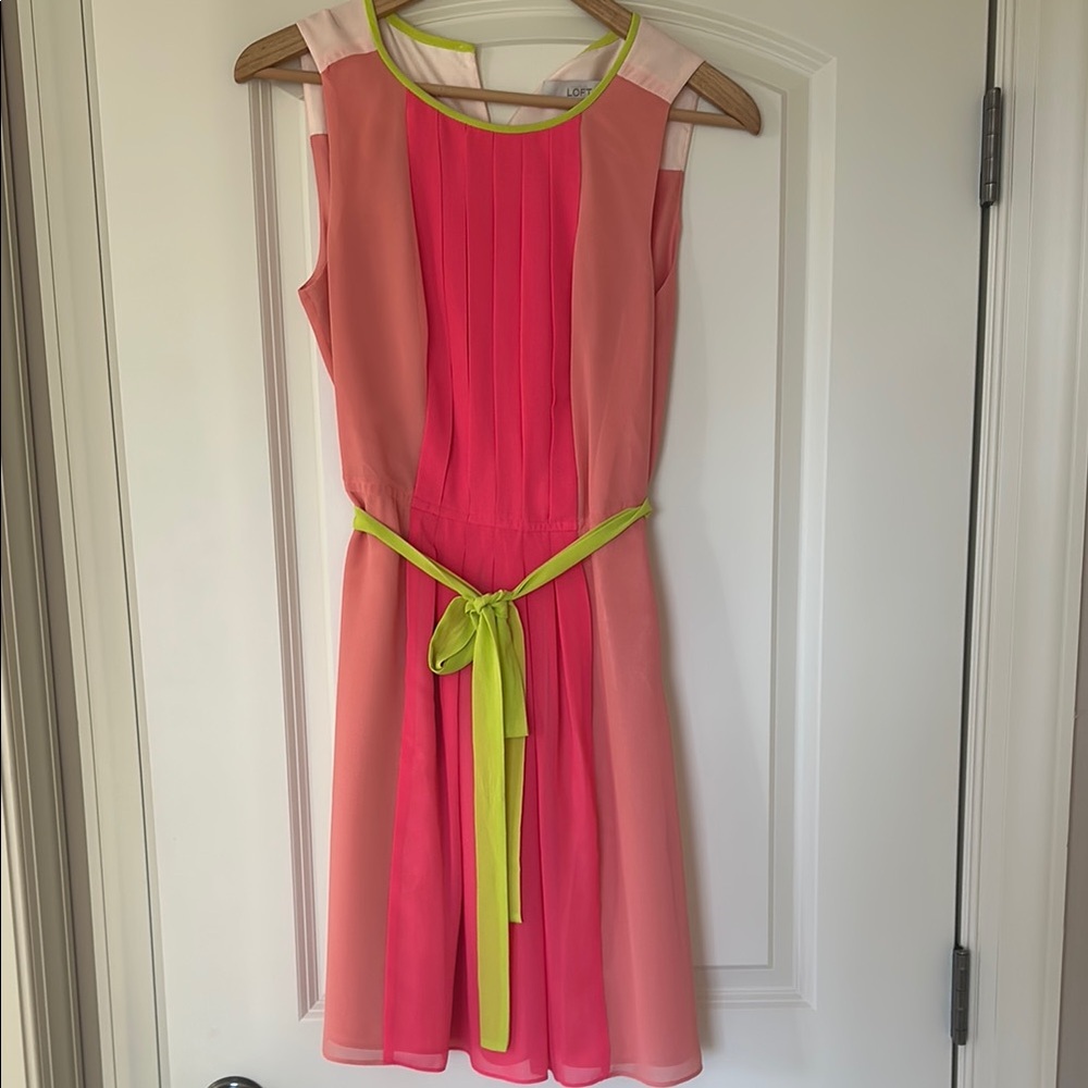 LOFT Pink and Green Midi Sundress with Sleeveless Design and Crew Neck